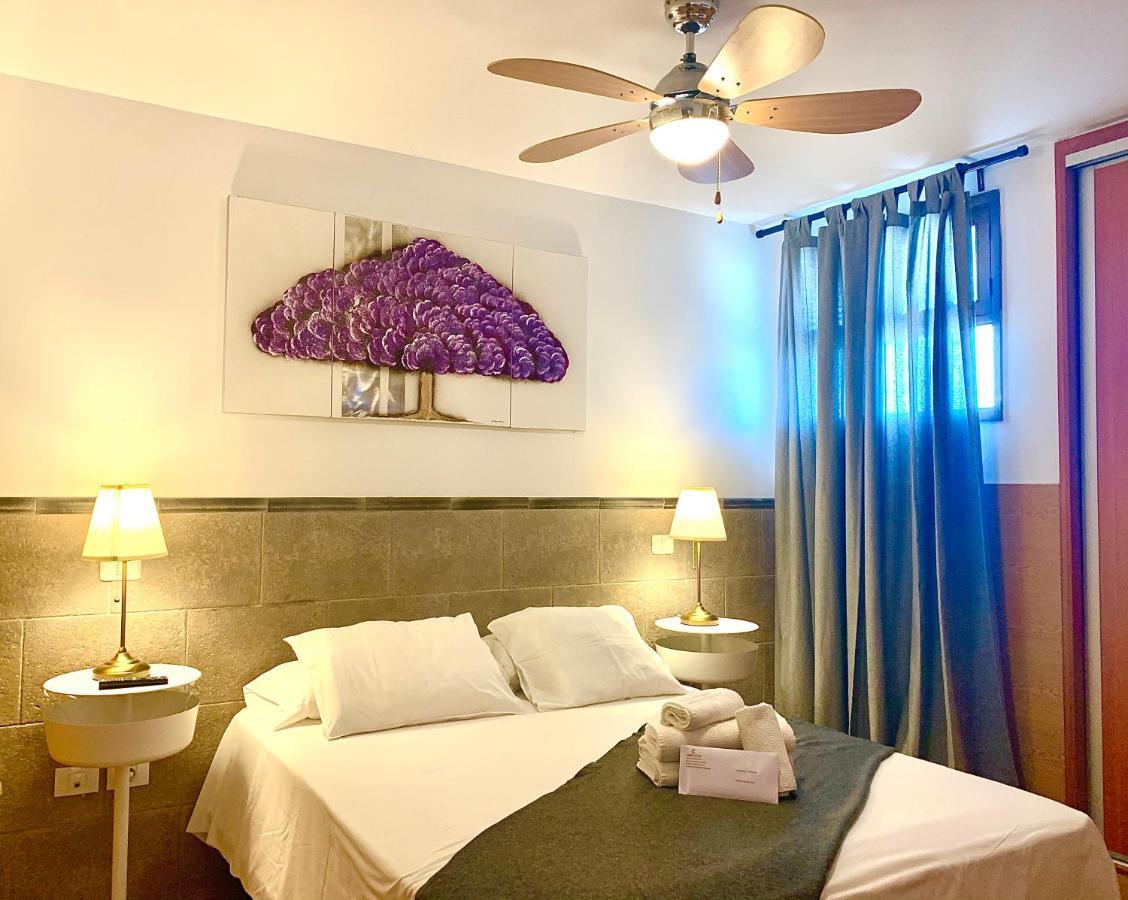 Coconut Friendly Holiday Home Плая дел Инглес Екстериор снимка
