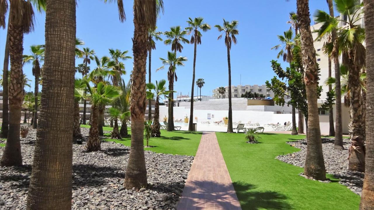 Coconut Friendly Holiday Home Плая дел Инглес Екстериор снимка